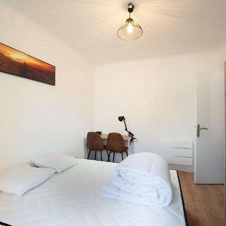 Grand Appartement 3 Chambres Avec Clim Et Balcon Marseille Luaran gambar