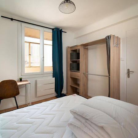 Grand Appartement 3 Chambres Avec Clim Et Balcon Marseille Luaran gambar